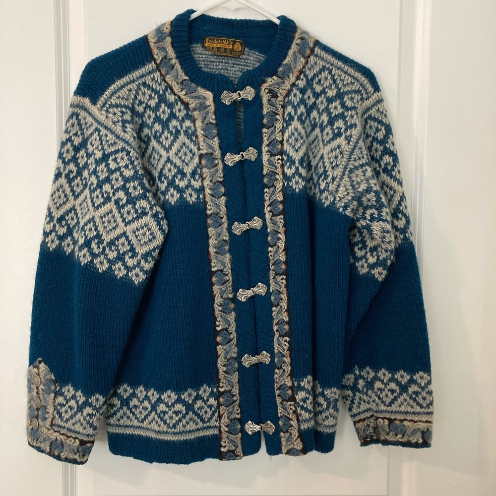 Nordistrikk Icelandic Sweater